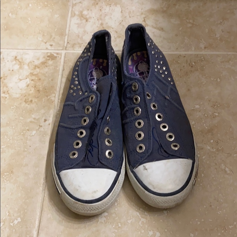 Ed Hardy Jean colored shoes
